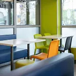 Ibis Budget La Cite 2*