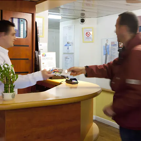Ibis Budget La Cite מלון