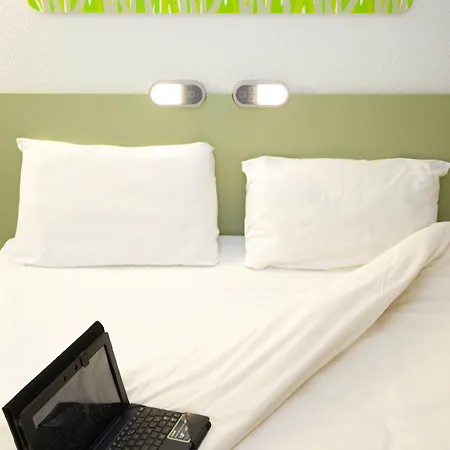 Ibis Budget La Cite 2* קרקסון
