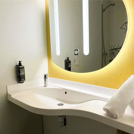 Ibis Budget La Cite 2*