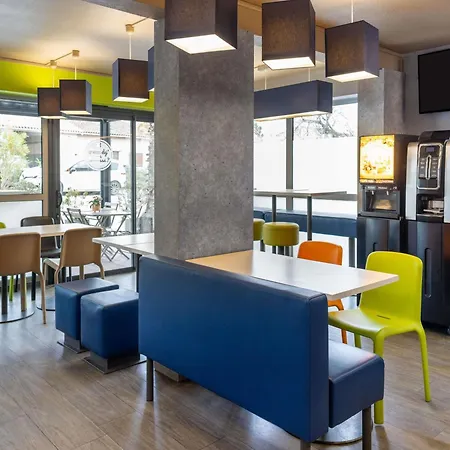 فندق Ibis Budget La Cite قرقشونه