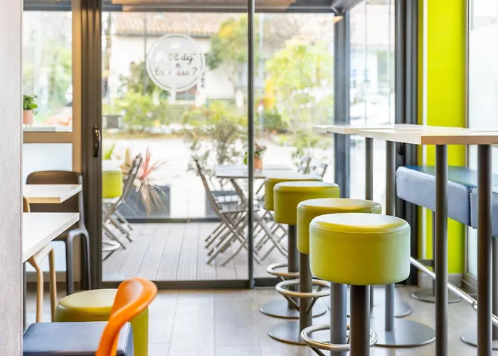 卡尔卡松赛特宜必思快捷酒店 酒店