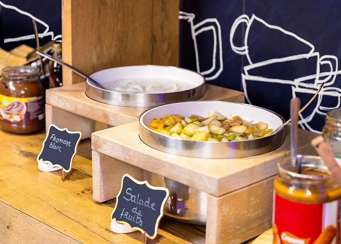 卡尔卡松赛特宜必思快捷酒店 酒店 2*